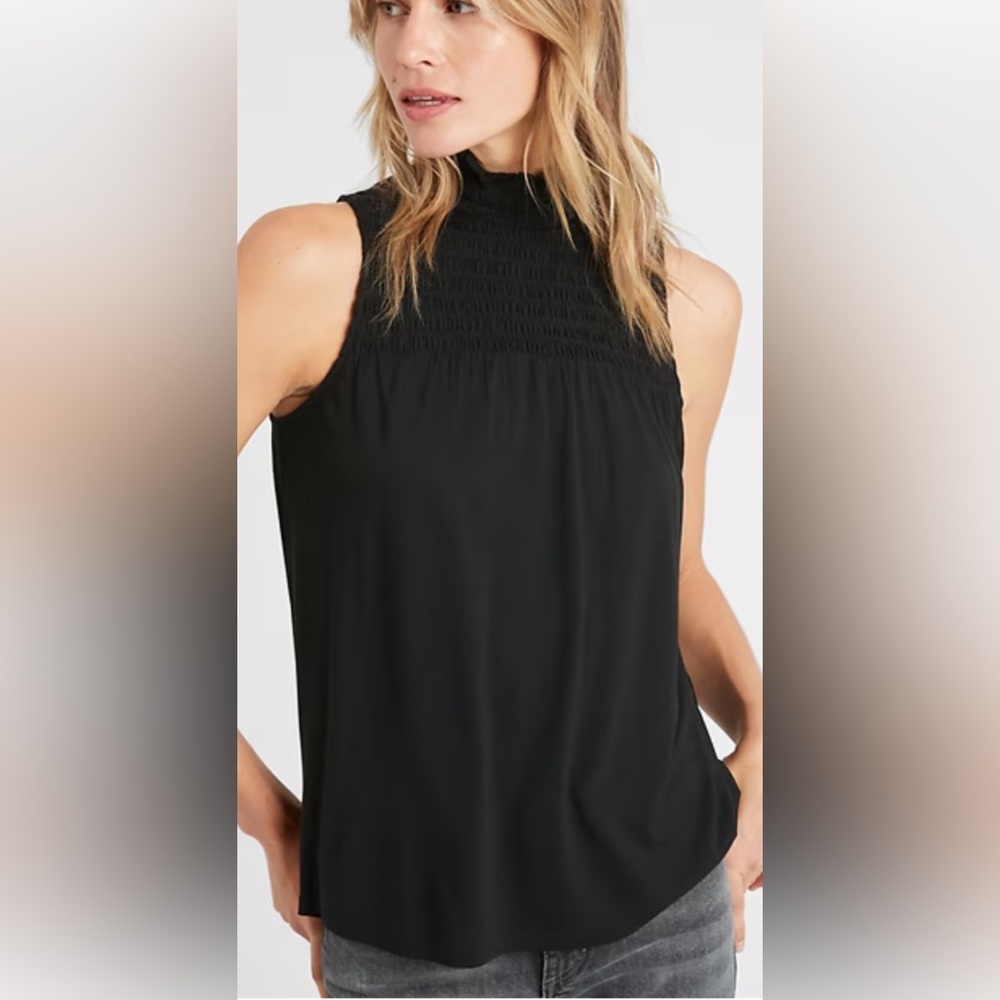NWT Banana Republic Mockneck Top